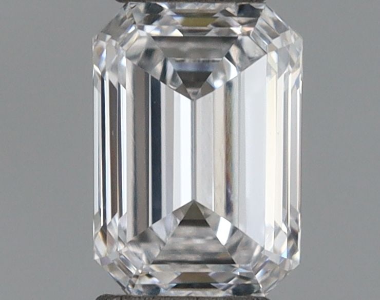 Loose Diamond - EMERALD 0.46ct D VVS2: Loose Diamond - EMERALD 0.46ct D VVS2 Source: This is a real non-mined Diamond that has been grown in a lab Shape: EMERALD Carats: 0.46 Color: D Clarity: VVS2 Certification: IGI Video: