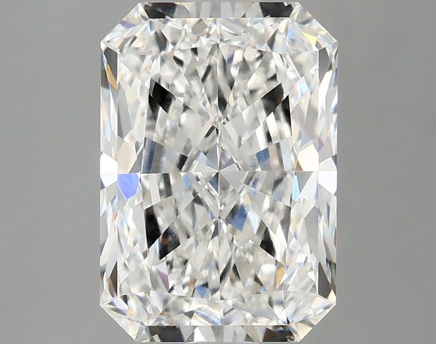 Loose Diamond - RADIANT 2.97ct F VVS2: Loose Diamond - RADIANT 2.97ct F VVS2 Source: This is a real non-mined Diamond that has been grown in a lab Shape: RADIANT Carats: 2.97 Color: F Clarity: VVS2 Certification: IGI Video: