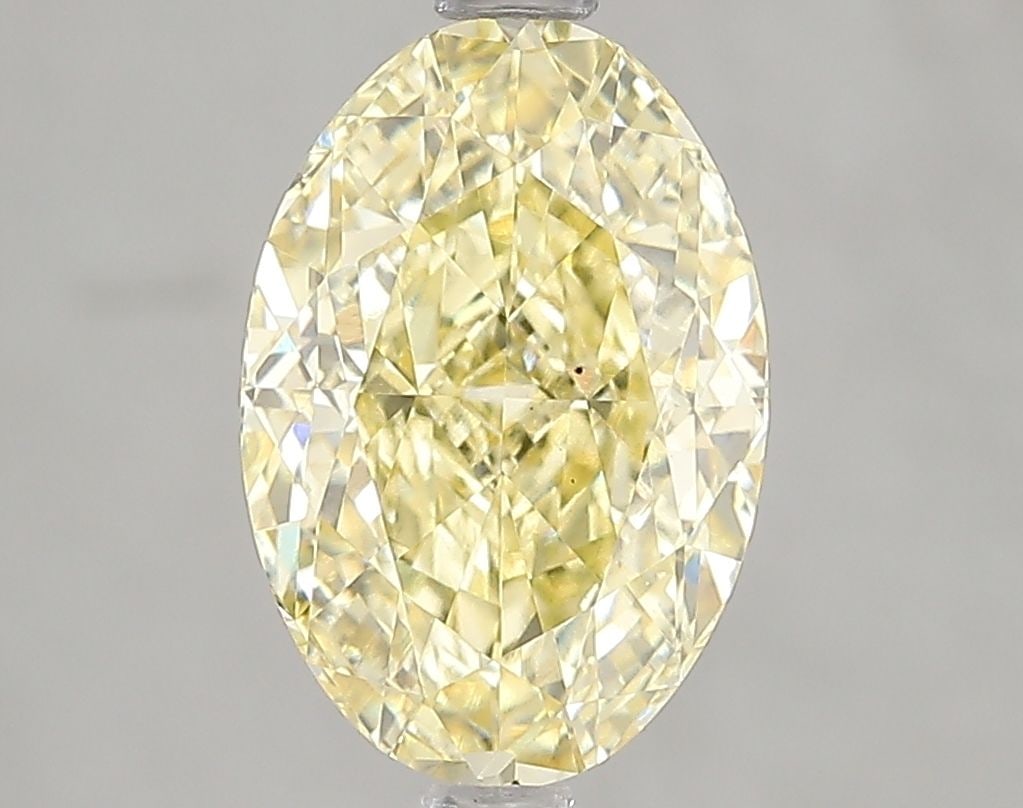 Loose Diamond - OVAL 3.02ct Fancy Intense Yellow VS2: Loose Diamond - OVAL 3.02ct Fancy Intense Yellow VS2 Source: This is a real non-mined Diamond that has been grown in a lab Shape: OVAL Carats: 3.02 Color: Fancy Intense Yellow Certification: IGI Video