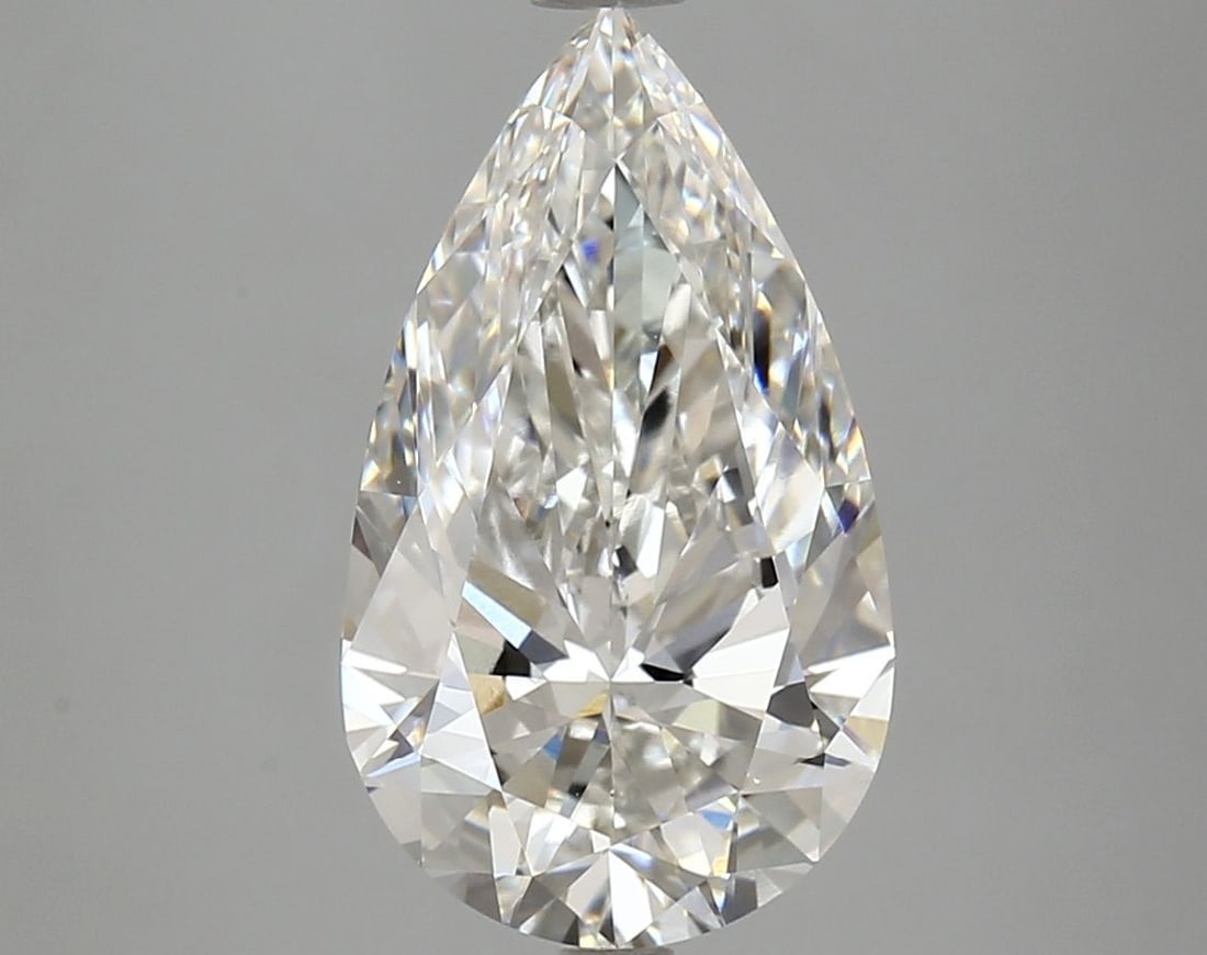 Loose Diamond - PEAR 4.18ct G VS1: Loose Diamond - PEAR 4.18ct G VS1 Source: This is a real non-mined Diamond that has been grown in a lab Shape: PEAR Carats: 4.18 Color: G Clarity: VS1 Certification: IGI Video:
