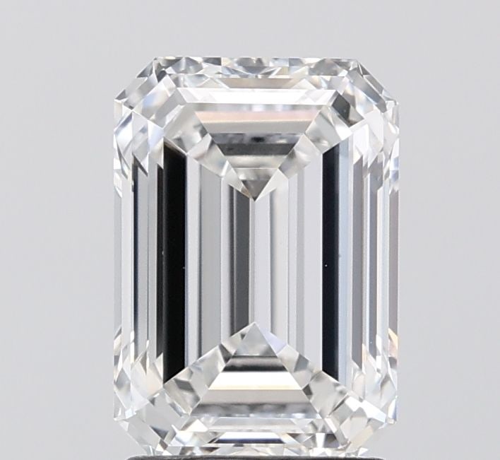 Loose Diamond - EMERALD 2.53ct E VVS2: Loose Diamond - EMERALD 2.53ct E VVS2 Source: This is a real non-mined Diamond that has been grown in a lab Shape: EMERALD Carats: 2.53 Color: E Clarity: VVS2 Certification: IGI Video: