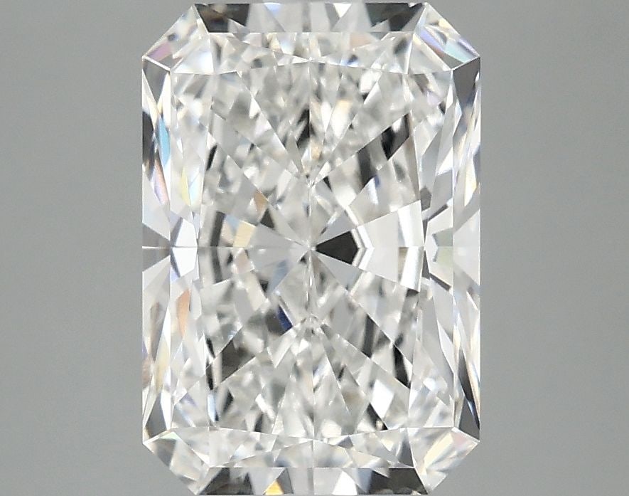 Loose Diamond - RADIANT 3.05ct F VVS2: Loose Diamond - RADIANT 3.05ct F VVS2 Source: This is a real non-mined Diamond that has been grown in a lab Shape: RADIANT Carats: 3.05 Color: F Clarity: VVS2 Certification: IGI Video: