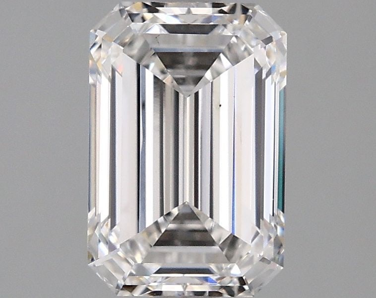 Loose Diamond - EMERALD 2.02ct E VS2: Loose Diamond - EMERALD 2.02ct E VS2 Source: This is a real non-mined Diamond that has been grown in a lab Shape: EMERALD Carats: 2.02 Color: E Clarity: VS2 Certification: GIA Video: