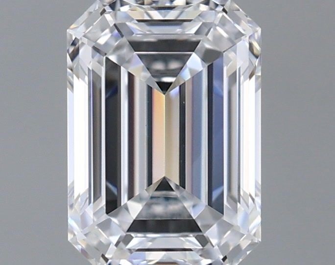 Loose Diamond - EMERALD 1.07ct D VVS1: Loose Diamond - EMERALD 1.07ct D VVS1 Source: This is a real non-mined Diamond that has been grown in a lab Shape: EMERALD Carats: 1.07 Color: D Clarity: VVS1 Certification: IGI Video: