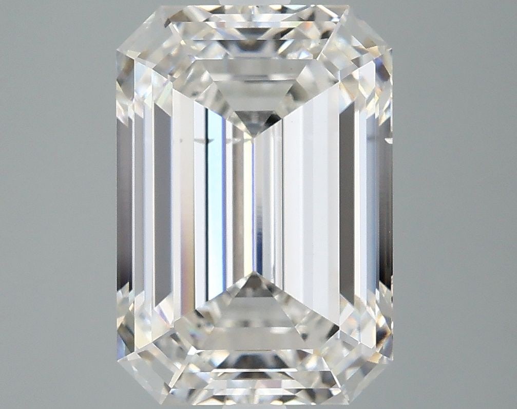 Loose Diamond - EMERALD 5.07ct F VS2: Loose Diamond - EMERALD 5.07ct F VS2 Source: This is a real non-mined Diamond that has been grown in a lab Shape: EMERALD Carats: 5.07 Color: F Clarity: VS2 Certification: IGI Video: