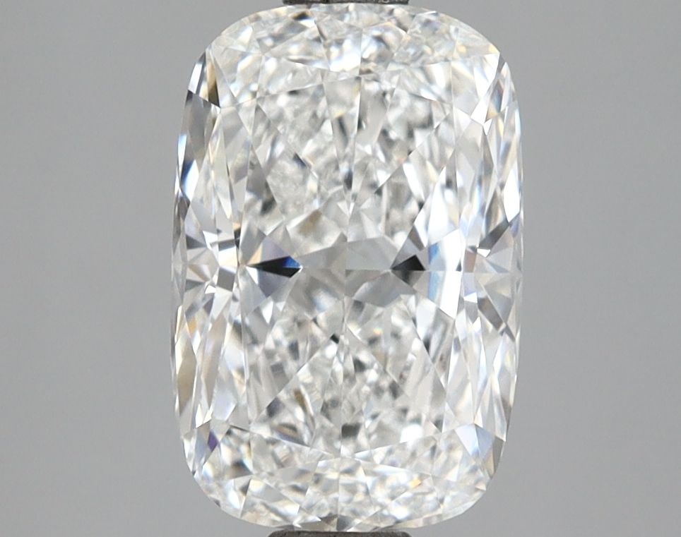 Loose Diamond - CUSHION MODIFIED 2.54ct E VVS1: Loose Diamond - CUSHION MODIFIED 2.54ct E VVS1 Source: This is a real non-mined Diamond that has been grown in a lab Shape: CUSHION MODIFIED Carats: 2.54 Color: E Clarity: VVS1 Certification: IGI Vide