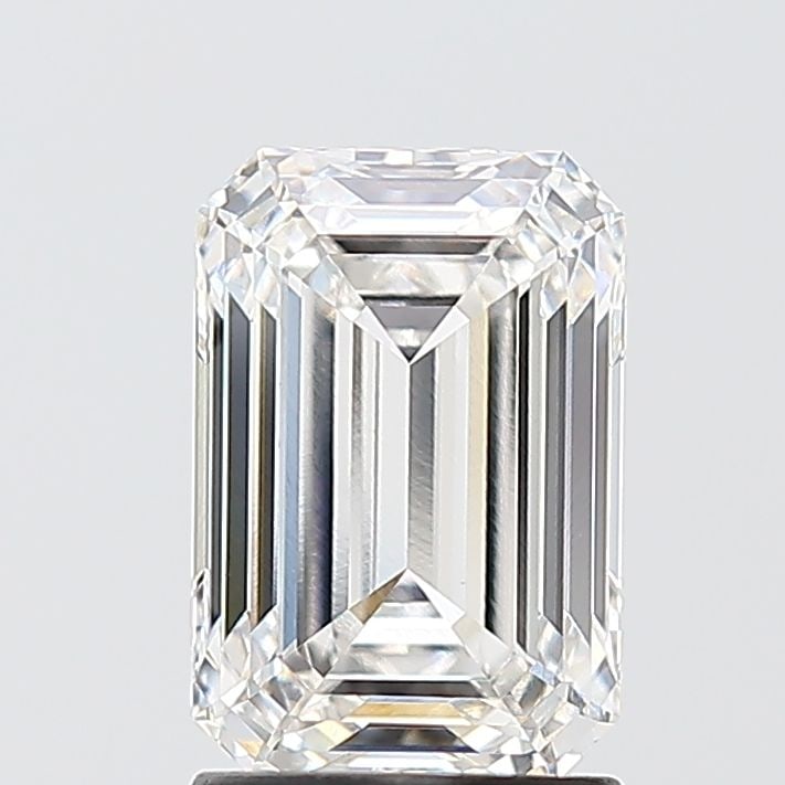 Loose Diamond - EMERALD 2.05ct F VVS2: Loose Diamond - EMERALD 2.05ct F VVS2 Source: This is a real non-mined Diamond that has been grown in a lab Shape: EMERALD Carats: 2.05 Color: F Clarity: VVS2 Certification: IGI Video: