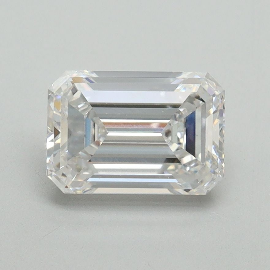 Loose Diamond - EMERALD 1.51ct E VS1: Loose Diamond - EMERALD 1.51ct E VS1 Source: This is a real non-mined Diamond that has been grown in a lab Shape: EMERALD Carats: 1.51 Color: E Clarity: VS1 Certification: NONE Video: