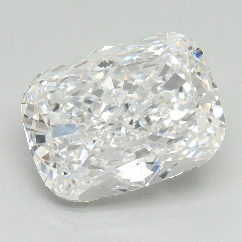 Loose Diamond - CUSHION BRILLIANT 3.84ct D VVS2: Loose Diamond - CUSHION BRILLIANT 3.84ct D VVS2 Source: This is a real non-mined Diamond that has been grown in a lab Shape: CUSHION BRILLIANT Carats: 3.84 Color: D Clarity: VVS2 Certification: IGI Vi