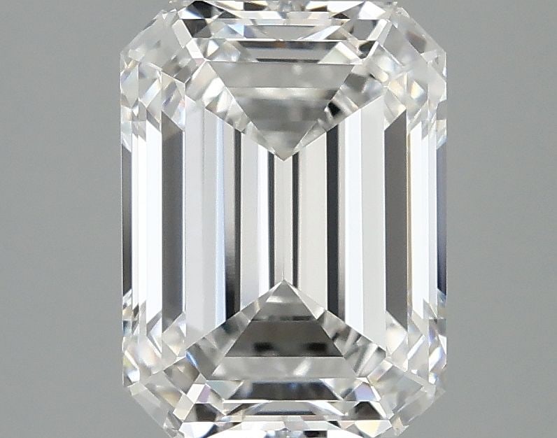 Loose Diamond - EMERALD 3.03ct E VVS2: Loose Diamond - EMERALD 3.03ct E VVS2 Source: This is a real non-mined Diamond that has been grown in a lab Shape: EMERALD Carats: 3.03 Color: E Clarity: VVS2 Certification: IGI Video: