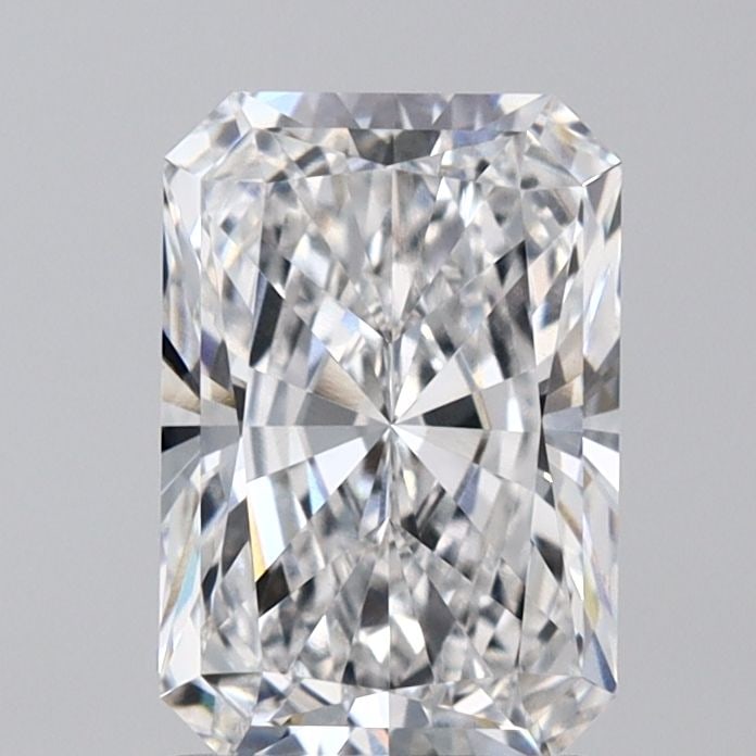 Loose Diamond - RADIANT 2.0ct D VVS2: Loose Diamond - RADIANT 2.0ct D VVS2 Source: This is a real non-mined Diamond that has been grown in a lab Shape: RADIANT Carats: 2.0 Color: D Clarity: VVS2 Certification: IGI Video: