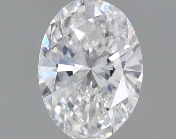 Loose Diamond - OVAL 0.34ct D VS2: Loose Diamond - OVAL 0.34ct D VS2 Source: This is a real non-mined Diamond that has been grown in a lab Shape: OVAL Carats: 0.34 Color: D Clarity: VS2 Certification: IGI Video: