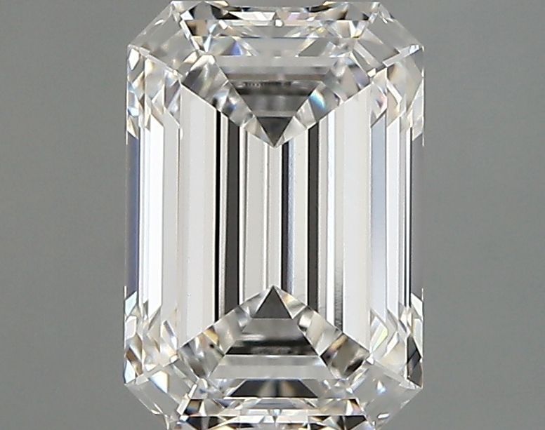 Loose Diamond - EMERALD 2.09ct E VVS2: Loose Diamond - EMERALD 2.09ct E VVS2 Source: This is a real non-mined Diamond that has been grown in a lab Shape: EMERALD Carats: 2.09 Color: E Clarity: VVS2 Certification: IGI Video: