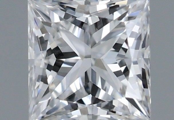 Loose Diamond - PRINCESS 0.31ct D VS1: Loose Diamond - PRINCESS 0.31ct D VS1 Source: This is a real non-mined Diamond that has been grown in a lab Shape: PRINCESS Carats: 0.31 Color: D Clarity: VS1 Certification: IGI Video: