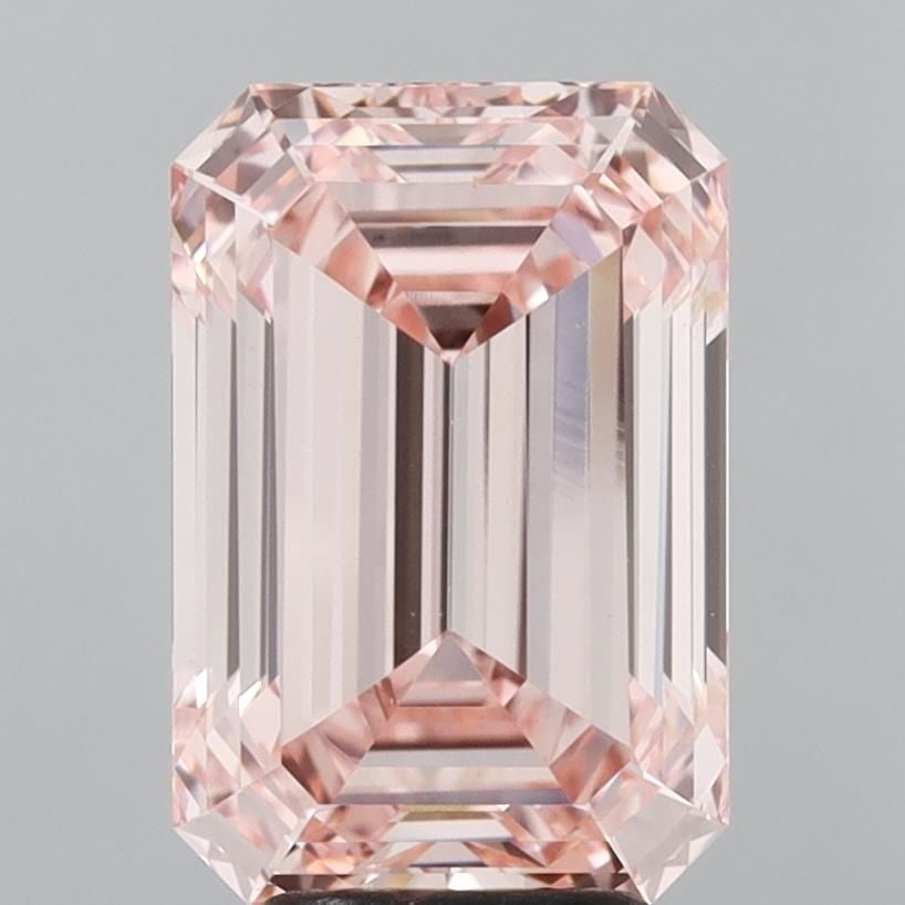 Loose Diamond - EMERALD 5.04ct Fancy Vivid Pink VS1: Loose Diamond - EMERALD 5.04ct Fancy Vivid Pink VS1 Source: This is a real non-mined Diamond that has been grown in a lab Shape: EMERALD Carats: 5.04 Color: Fancy Vivid Pink Certification: IGI Video: