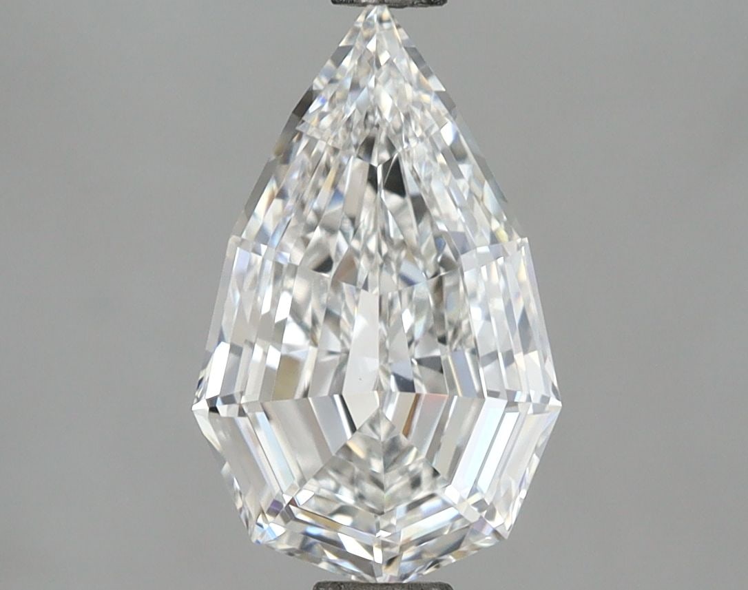 Loose Diamond - OTHER 2.09ct E VVS2: Loose Diamond - OTHER 2.09ct E VVS2 Source: This is a real non-mined Diamond that has been grown in a lab Shape: OTHER Carats: 2.09 Color: E Clarity: VVS2 Certification: IGI Video: