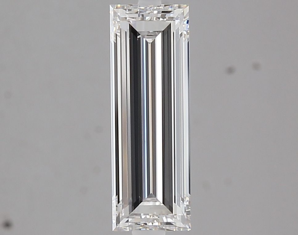 Loose Diamond - BAGUETTE 1.61ct E VVS1: Loose Diamond - BAGUETTE 1.61ct E VVS1 Source: This is a real non-mined Diamond that has been grown in a lab Shape: BAGUETTE Carats: 1.61 Color: E Clarity: VVS1 Certification: IGI Video: