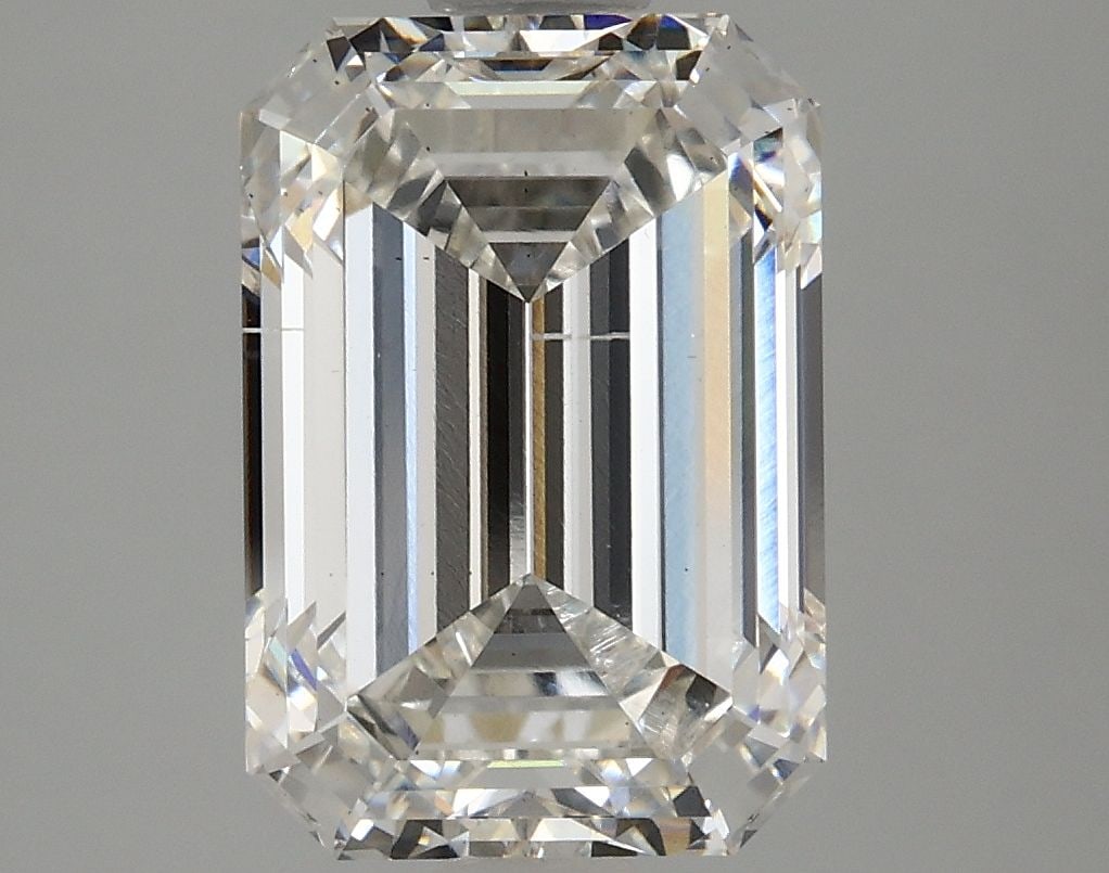 Loose Diamond - EMERALD 5.04ct G SI1: Loose Diamond - EMERALD 5.04ct G SI1 Source: This is a real non-mined Diamond that has been grown in a lab Shape: EMERALD Carats: 5.04 Color: G Clarity: SI1 Certification: IGI Video: