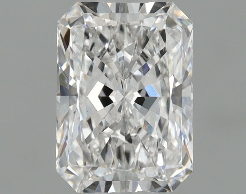 Loose Diamond - RADIANT 0.92ct F VS1: Loose Diamond - RADIANT 0.92ct F VS1 Source: This is a real non-mined Diamond that has been grown in a lab Shape: RADIANT Carats: 0.92 Color: F Clarity: VS1 Certification: IGI Video: