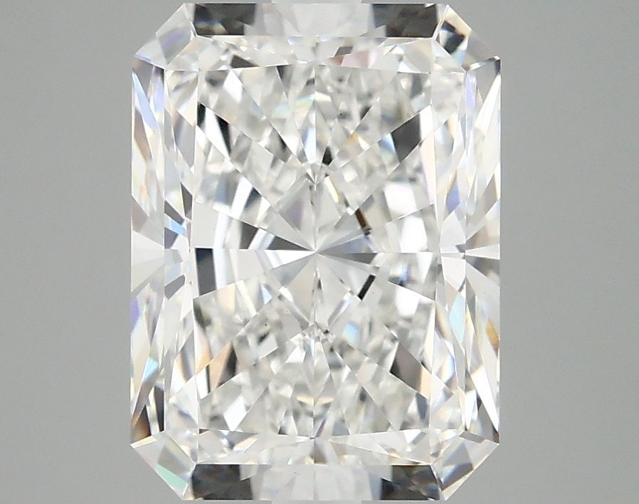 Loose Diamond - RADIANT 4.02ct E VS1: Loose Diamond - RADIANT 4.02ct E VS1 Source: This is a real non-mined Diamond that has been grown in a lab Shape: RADIANT Carats: 4.02 Color: E Clarity: VS1 Certification: IGI Video:
