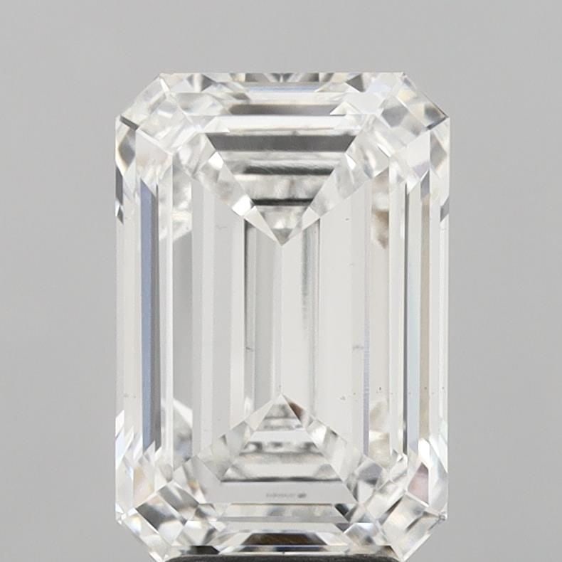 Loose Diamond - EMERALD 4.59ct E VS1: Loose Diamond - EMERALD 4.59ct E VS1 Source: This is a real non-mined Diamond that has been grown in a lab Shape: EMERALD Carats: 4.59 Color: E Clarity: VS1 Certification: IGI Video: