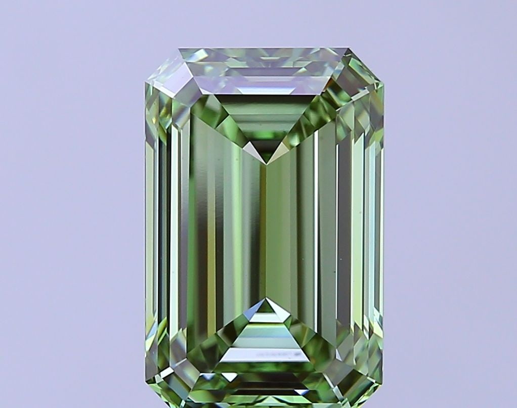 Loose Diamond - EMERALD 6.09ct Fancy Vivid Green VS1: Loose Diamond - EMERALD 6.09ct Fancy Vivid Green VS1 Source: This is a real non-mined Diamond that has been grown in a lab Shape: EMERALD Carats: 6.09 Color: Fancy Vivid Green Certification: IGI Video