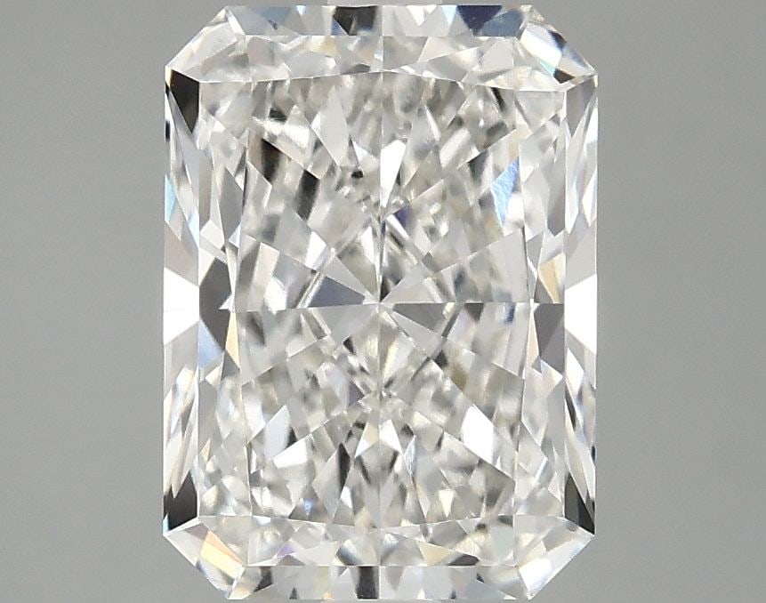 Loose Diamond - RADIANT 2.92ct G VS1: Loose Diamond - RADIANT 2.92ct G VS1 Source: This is a real non-mined Diamond that has been grown in a lab Shape: RADIANT Carats: 2.92 Color: G Clarity: VS1 Certification: IGI Video: