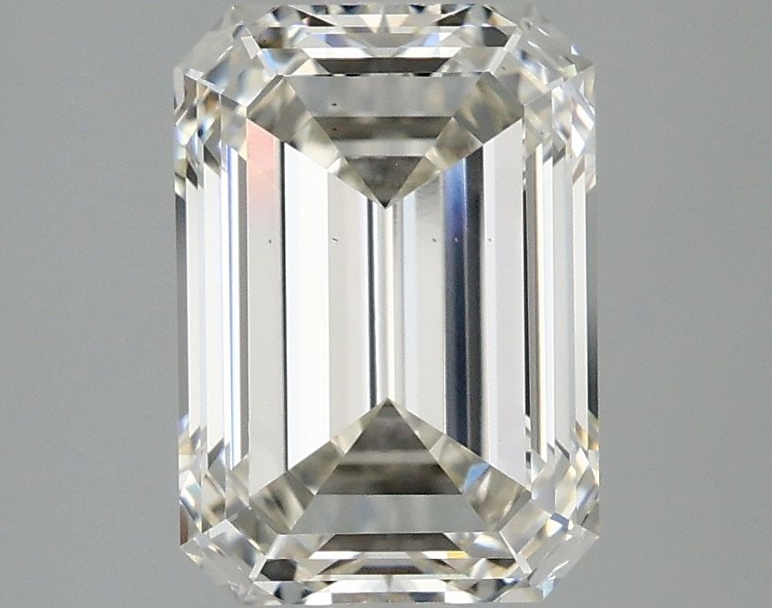Loose Diamond - EMERALD 3.03ct H VS1: Loose Diamond - EMERALD 3.03ct H VS1 Source: This is a real non-mined Diamond that has been grown in a lab Shape: EMERALD Carats: 3.03 Color: H Clarity: VS1 Certification: IGI Video: