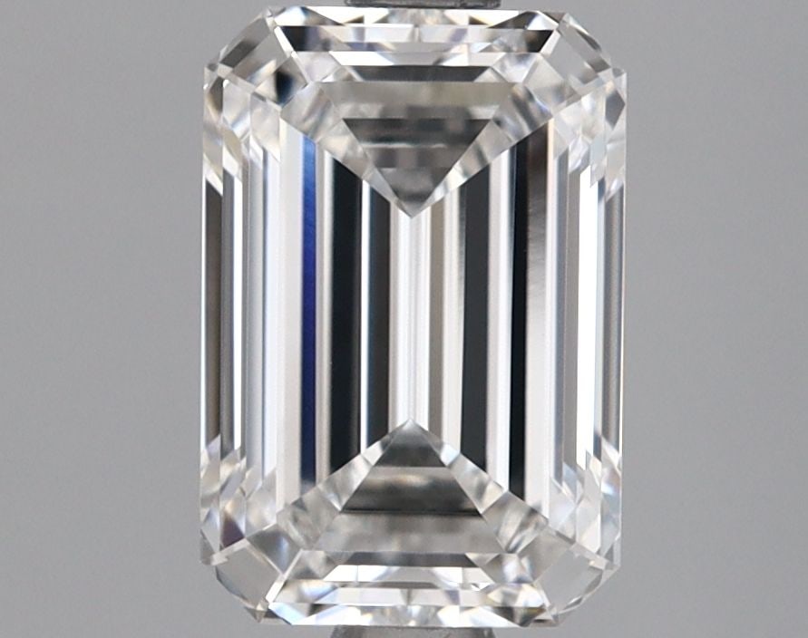 Loose Diamond - EMERALD 1.69ct E VVS2: Loose Diamond - EMERALD 1.69ct E VVS2 Source: This is a real non-mined Diamond that has been grown in a lab Shape: EMERALD Carats: 1.69 Color: E Clarity: VVS2 Certification: IGI Video: