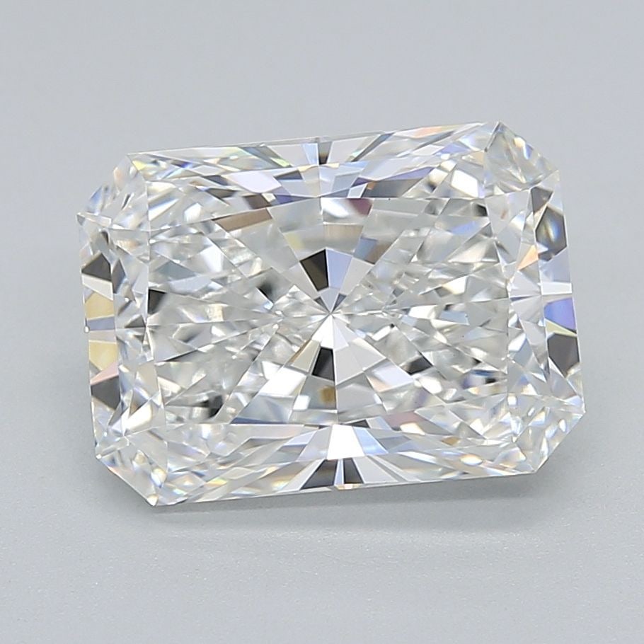 Loose Diamond - RADIANT 3.51ct D VVS2: Loose Diamond - RADIANT 3.51ct D VVS2 Source: This is a real non-mined Diamond that has been grown in a lab Shape: RADIANT Carats: 3.51 Color: D Clarity: VVS2 Certification: IGI Video: