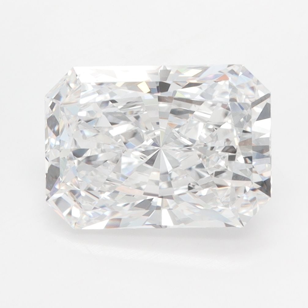 Loose Diamond - RADIANT 3.06ct D IF: Loose Diamond - RADIANT 3.06ct D IF Source: This is a real non-mined Diamond that has been grown in a lab Shape: RADIANT Carats: 3.06 Color: D Clarity: IF Certification: IGI Video: Video Link 