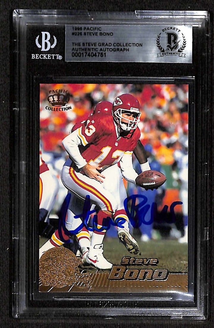 Autographed Steve Bono 1996 Pacific #226 Football Card Beckett Authenticated: Autographed Steve Bono 1996 Pacific #226 Football Card Beckett Authenticated This is an original 1996 Pacific #226 sports trading card featuring Kansas City Chiefs quarterback Steve Bono. The card has