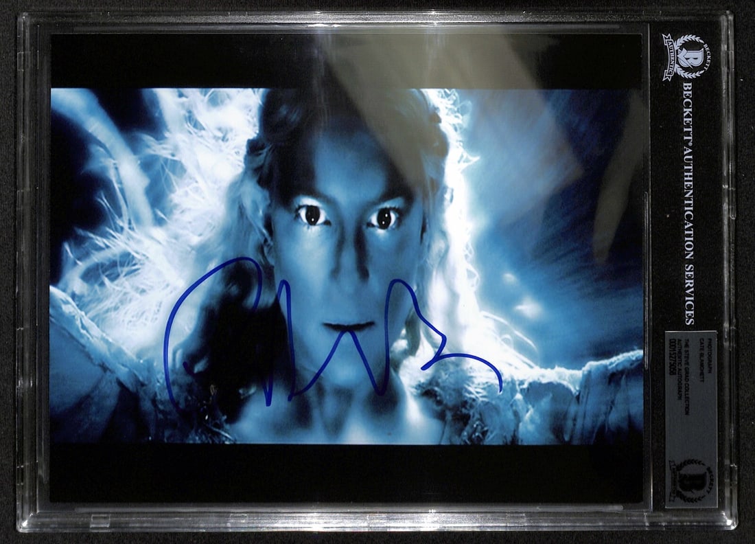 Cate Blanchett Signed 8x10 Galadriel Photo Beckett Authenticated: Cate Blanchett Signed 8x10 Galadriel Photo Beckett Authenticated This stunning 8x10 color photograph features actress Cate Blanchett in her iconic role as the Elf, Lady Galadriel, from the film 'The L