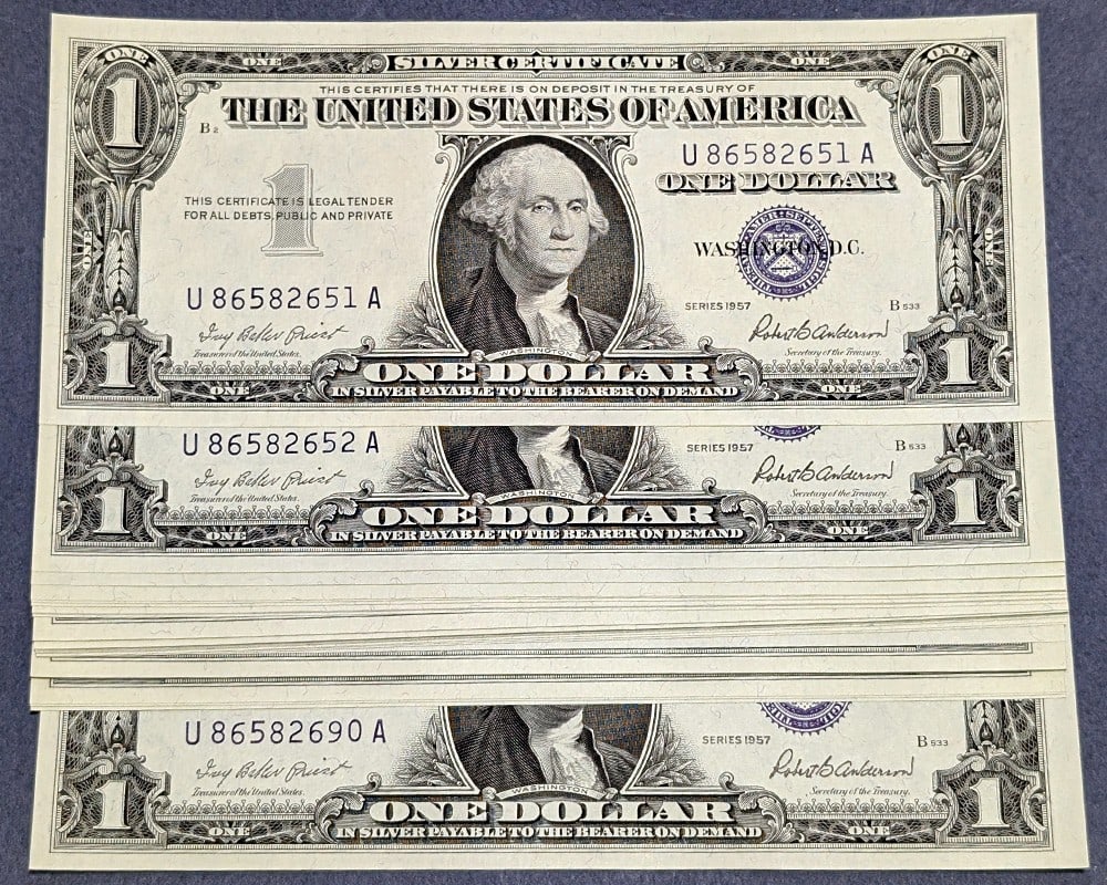 1957 $1 Silver Certificate FR. 1619 38 Non-Consecutive U-A Block Gem CU: 1957 $1 Silver Certificate FR. 1619 38 Non-Consecutive U-A Block Gem CU This 1957 $1 Silver Certificate, FR. 1619, is a stunning piece for collectors. It features excellent paper quality, vibrant colo