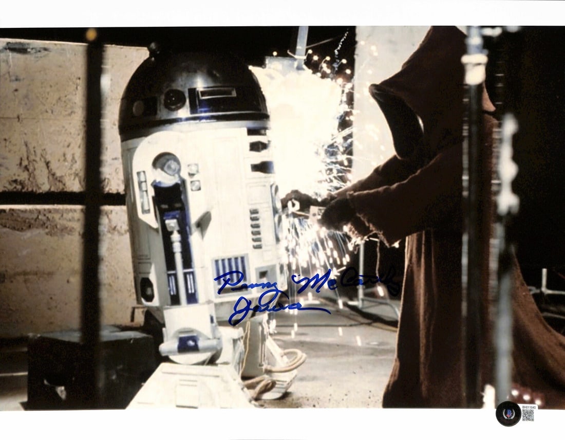 11x14 Star Wars Jawa Photo Autographed by Penny McCarthy Beckett Certified: 11x14 Star Wars Jawa Photo Autographed by Penny McCarthy Beckett Certified This is an autographed 11x14 color photograph signed by Penny McCarthy, who played a Jawa in Star Wars: A New Hope. The signa
