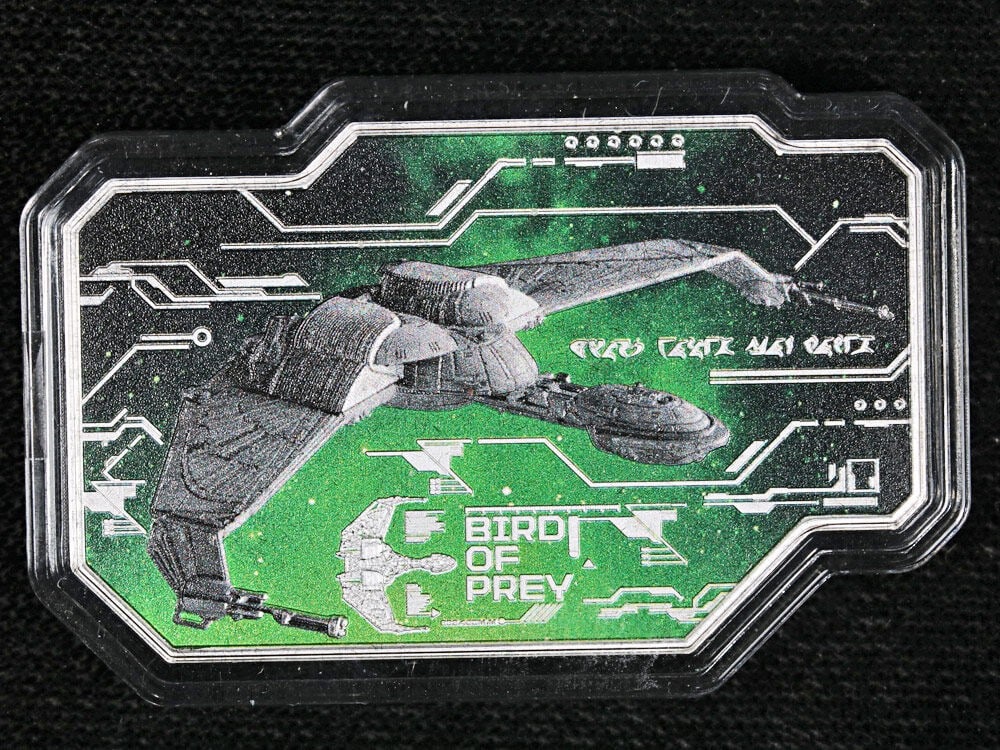 Star Trek Klingon Bird of Prey 2024 Niue $2 1 oz Colorized Silver Coin OGP: Star Trek Klingon Bird of Prey 2024 Niue $2 1 oz Colorized Silver Coin OGP This 2024 Niue $2 coin features a colorized Star Trek: Klingon Bird of Prey design. Struck from 1 ounce of 99.9% pure silver,