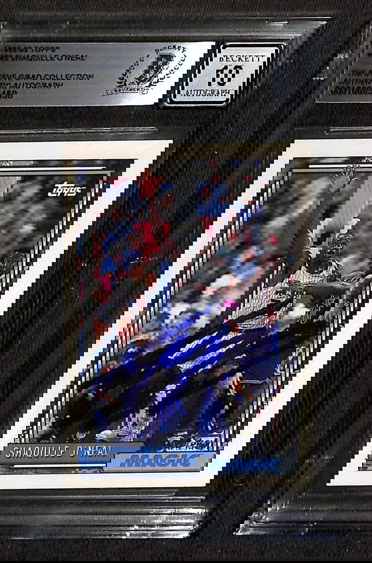 1992-93 Topps #362 Shaquille O'Neal Rookie Card Beckett Auto Grade 10: 1992-93 Topps #362 Shaquille O'Neal Rookie Card Beckett Auto Grade 10 This is an original 1992-93 Topps #362 rookie card featuring NBA Hall of Famer Shaquille O'Neal. The card has been hand-signed by