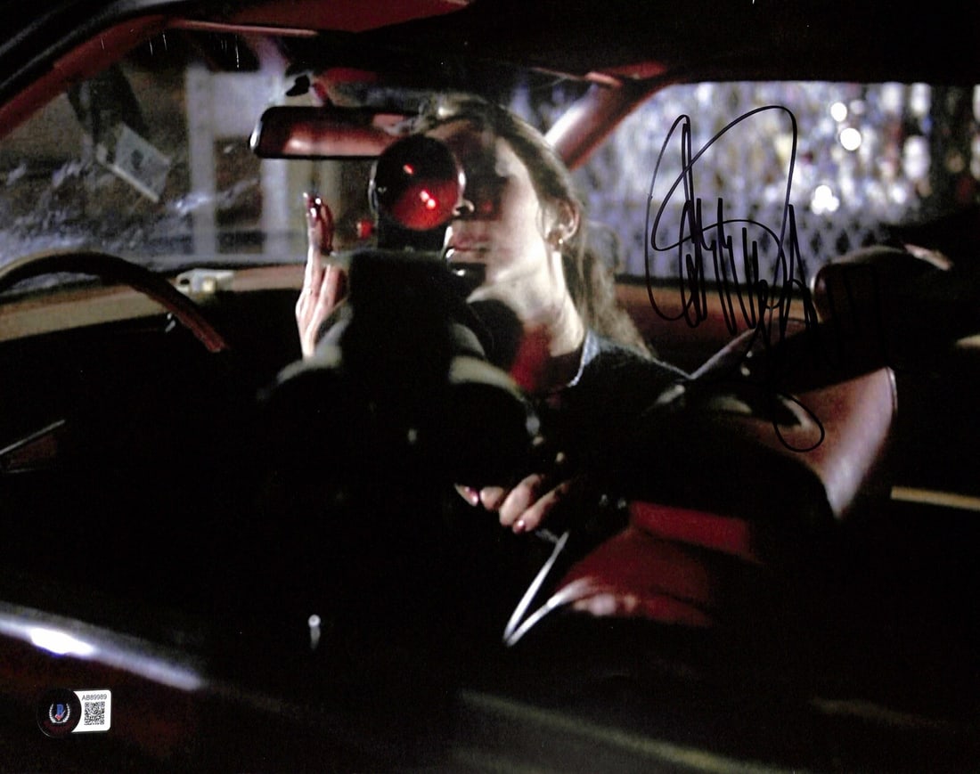 Carrie Fisher RARE Signed 11x14 The Blues Brothers Photo Beckett LOA: Carrie Fisher RARE Signed 11x14 The Blues Brothers Photo Beckett LOA This is a rare autographed 11x14 photograph of actress Carrie Fisher from her iconic cameo in the film The Blues Brothers. Signed i