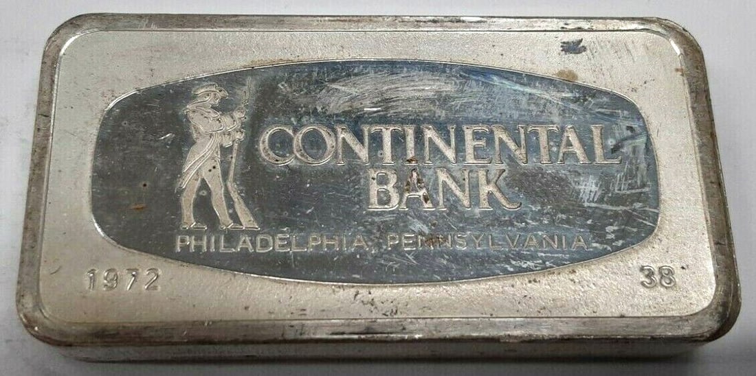 Franklin Mint 1000 Grain Silver Ingot Continental Bank Philadelphia #38: Franklin Mint 1000 Grain Silver Ingot Continental Bank Philadelphia #38 This is a 1000 grain sterling silver ingot minted by Franklin Mint in 1972. The ingot commemorates the Continental Bank of Phila