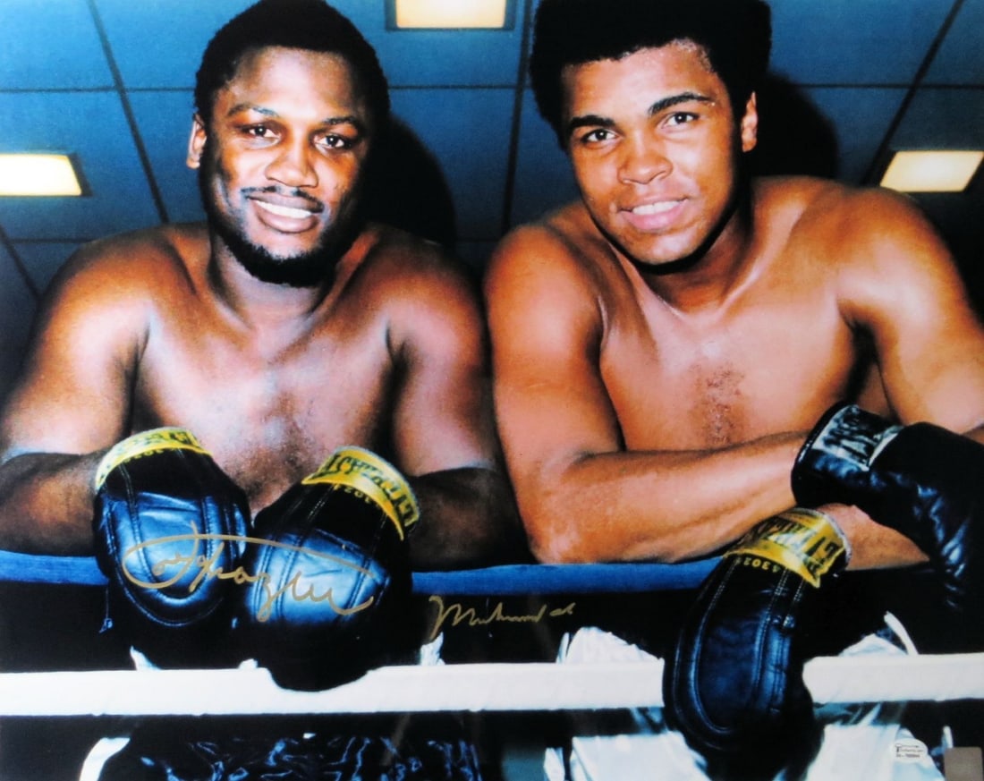 Muhammad Ali Joe Frazier Signed 16X20 Photo Online Authentics: Muhammad Ali Joe Frazier Signed 16X20 Photo Online Authentics This striking 16X20 photograph captures the legendary Muhammad Ali and Joe Frazier sharing a smile during their iconic boxing rivalry. The