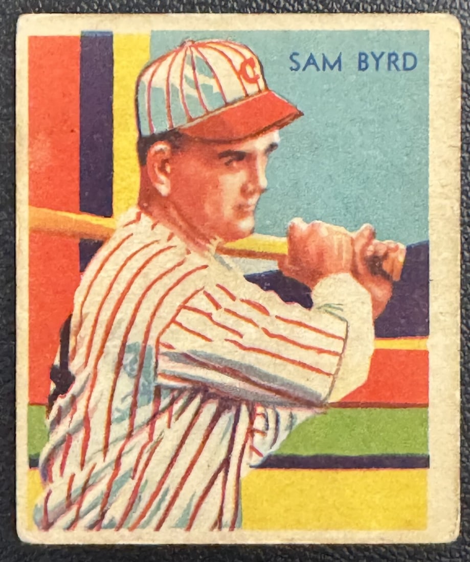 1935 Diamond Stars Sam Byrd #84 Cincinnati Reds Baseball Card: 1935 Diamond Stars Sam Byrd #84 Cincinnati Reds Baseball Card Presenting a rare original 1935 Diamond Stars #84 Sam Byrd baseball card, featuring the Cincinnati Reds outfielder renowned for his unique