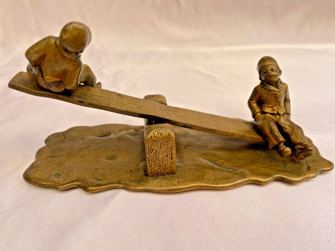 1900s French Bronze Letter Holder with Children Playing (1 of 10)