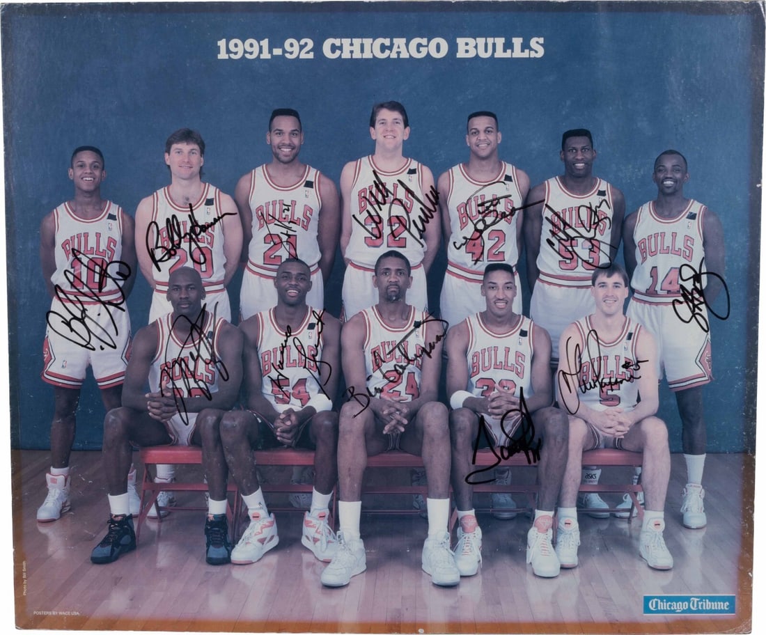 Chicago Bulls 1991-92 Team Signed Poster by Michael Jordan PSA DNA: Chicago Bulls 1991-92 Team Signed Poster by Michael Jordan PSA DNA Celebrate the legacy of basketball with this remarkable 18x21 poster signed by the entire 1991-92 Chicago Bulls Championship team, in