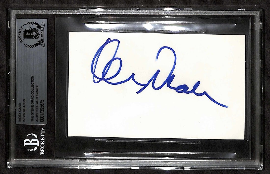 Kevin Nealon Signed 3x5 Index Card BECKETT Encapsulated SNL Comedian: Kevin Nealon Signed 3x5 Index Card BECKETT Encapsulated SNL Comedian This offering features a 3x5 index card signed by the renowned comedian and actor Kevin Nealon, known for his work on Saturday Nigh