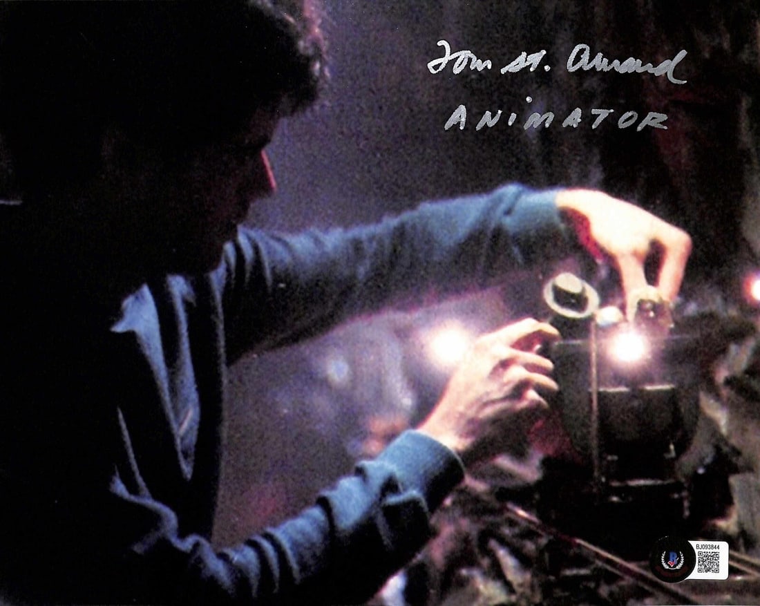 Tom St. Amand Signed 8x10 Photo Indiana Jones Animator Beckett Certified: Tom St. Amand Signed 8x10 Photo Indiana Jones Animator Beckett Certified This 8x10 color photograph features the signature of Tom St. Amand, renowned ILM Stop Motion Animator known for his work on "In
