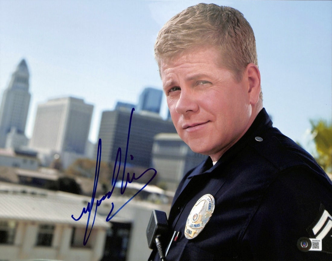 Michael Cudlitz Signed 11x14 Southland Photo Beckett Authenticated (1 of 1)