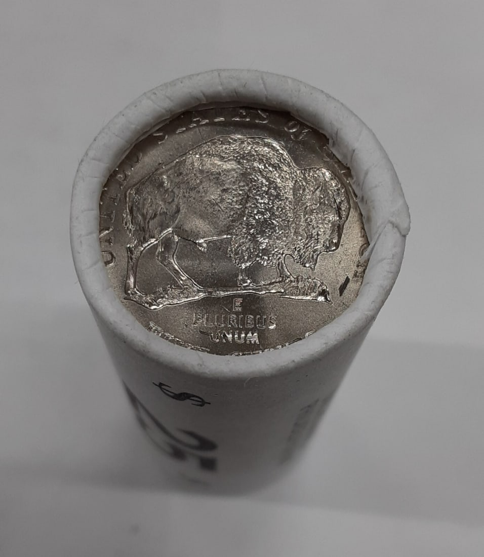 Box of 500 Uncirculated 2005-P Jefferson Nickels Bison Reverse 20 Rolls (1 of 4)