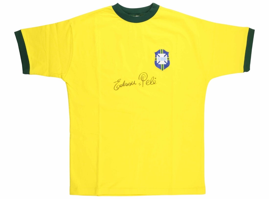 Pele Edson Signed Brazil World Cup Jersey PSA DNA 9 MINT: Pele Edson Signed Brazil World Cup Jersey PSA DNA 9 MINT Celebrate the legacy of soccer icon Edson Pele with this signed Brazil National Team throwback jersey. Authentically autographed in bold perman