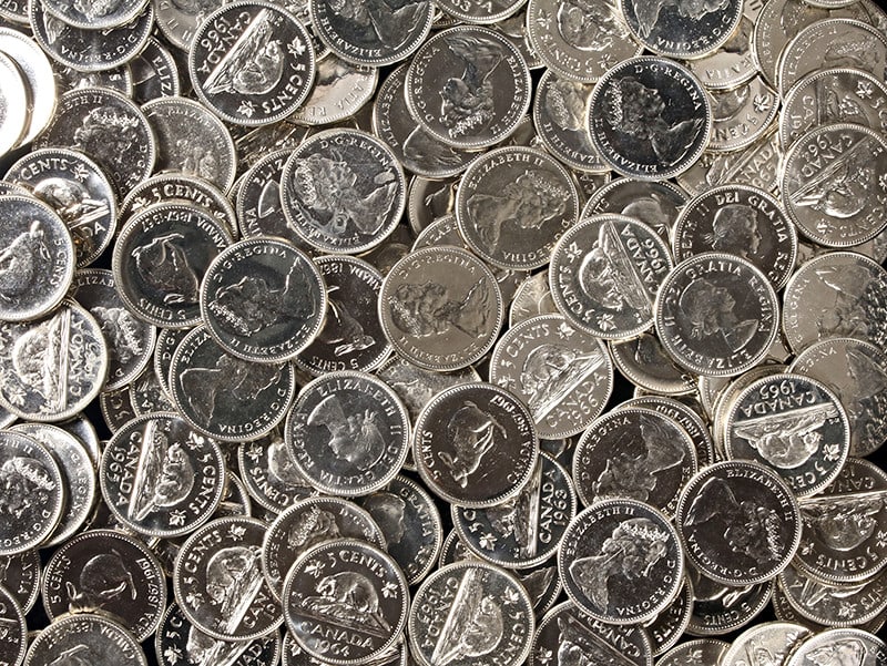 Bulk Lot of 200 Uncirculated Canadian Nickel Coins: Bulk Lot of 200 Uncirculated Canadian Nickel Coins This is a bulk lot of 200 uncirculated Canadian nickels. The coins are in Brilliant Uncirculated (BU) and Prooflike (P/L) condition and are composed