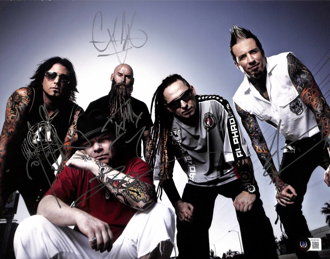 Five Finger Death Punch Signed 11x14 Photo Beckett Authentication: Five Finger Death Punch Signed 11x14 Photo Beckett Authentication Celebrate the iconic rock band Five Finger Death Punch with this striking 11x14 color photograph, autographed by all five members: Iva